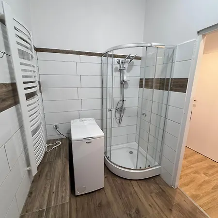 Na Alei * Janowice Wielkie